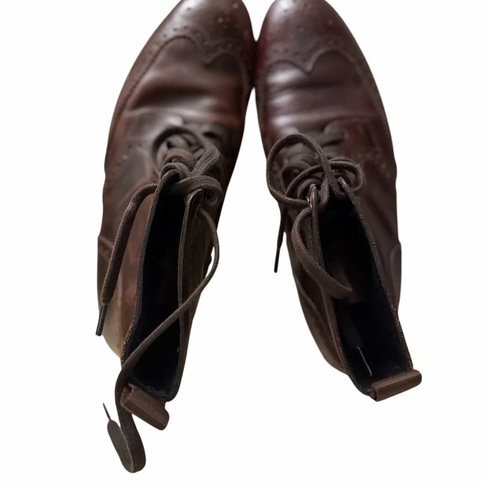 Thursday Boot Company Men's Dark Brown Leather Chukka Brogue Boots, pre-owned